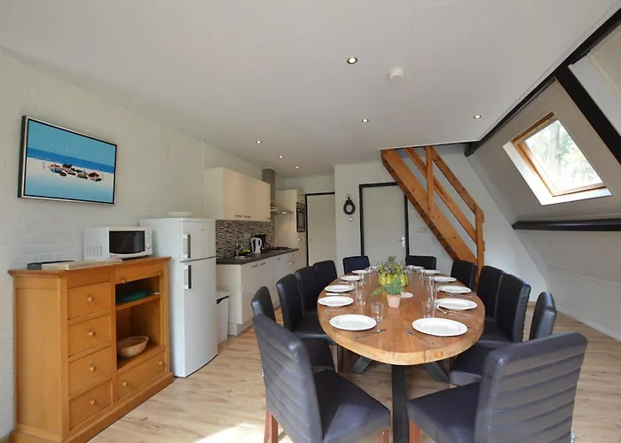 Holiday home Holiday Home In Stramproy Nature Reserve